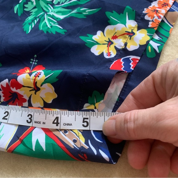 Polo bear Hawaiian swim shorts. Xl - Picture 3 of 7